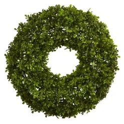 22 In. Artificial Boxwood Wreath